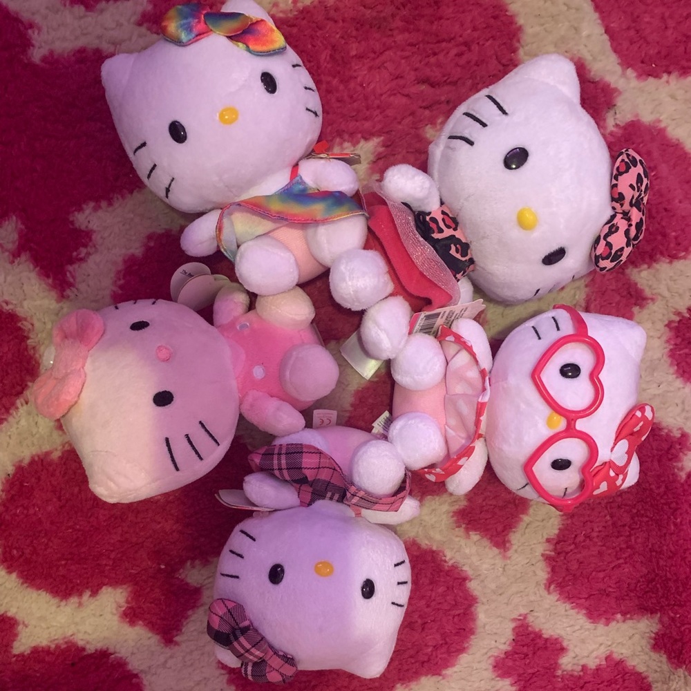 Hello Kitty 5 plush lot